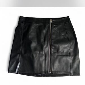 Express Black Mini Skirt for Night Out